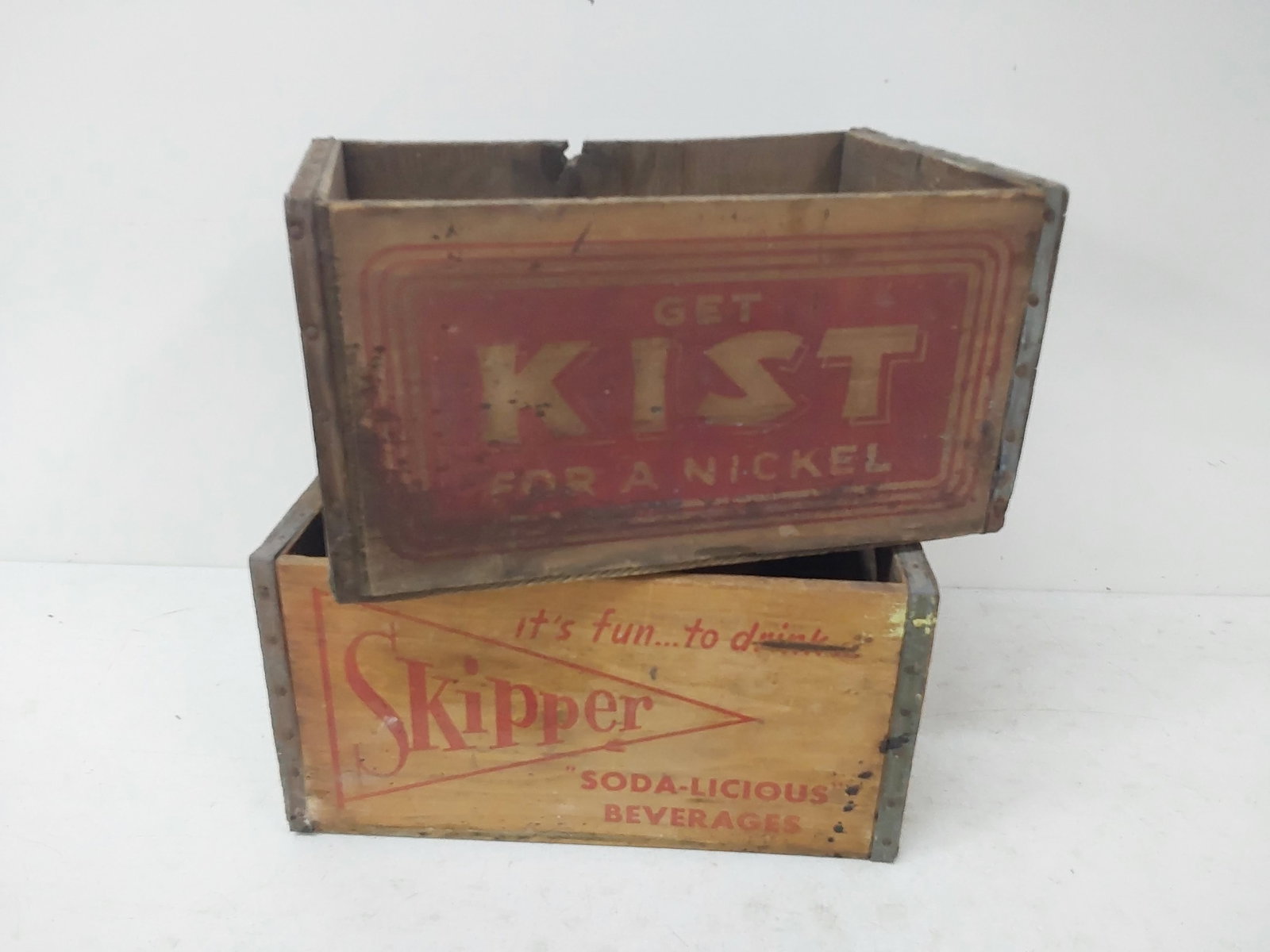 Skipper and Kist wood boxes: Greensburg, PA and Pittsburgh, PA