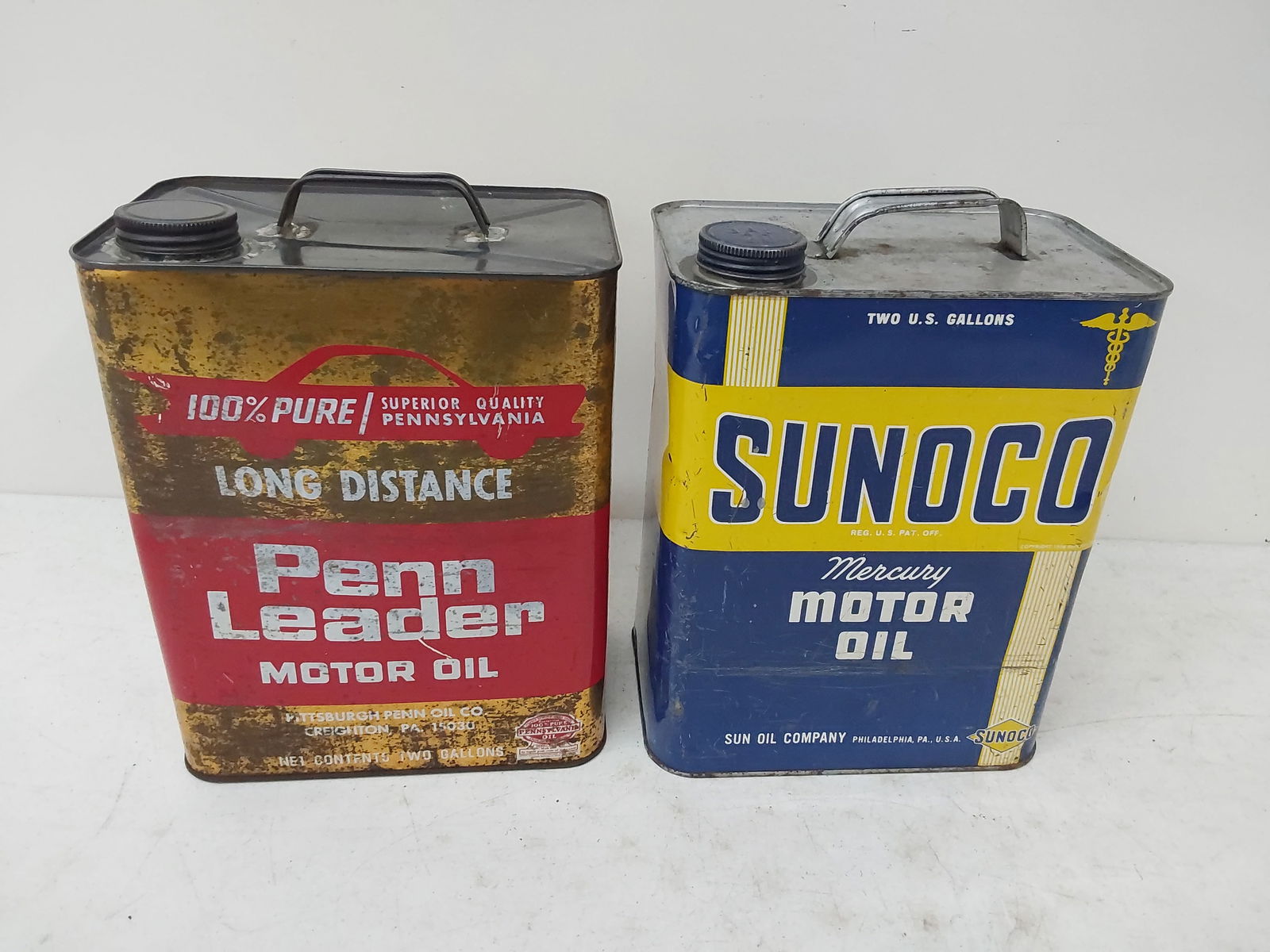 Penn Leader and Sunoco 2 gallon cans (1 of 2)
