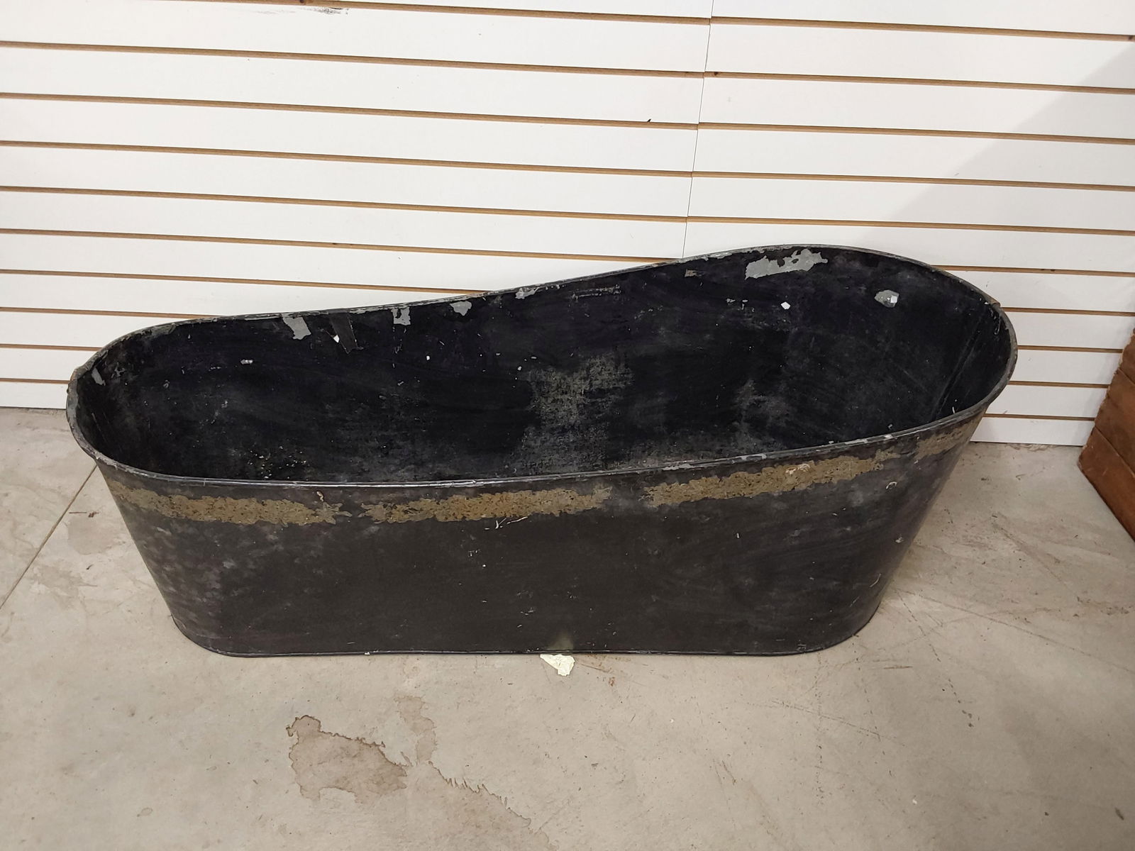 1800s Bath Tub Auction
