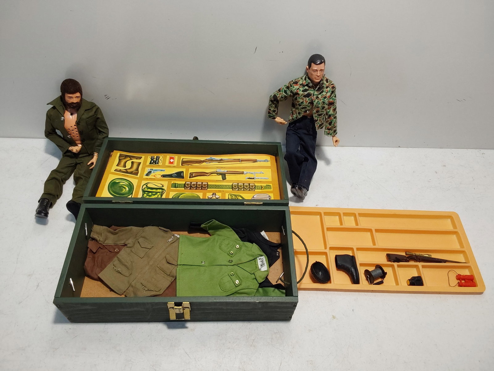 (2) 1964 Hasbro GI Joes with foot locker and more: (2) 1964 Hasbro GI Joes with foot locker and accessories
