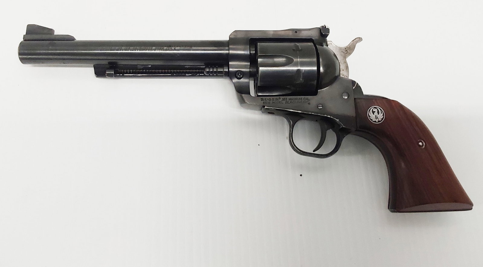 Ruger BlackHawk .357Mag: Gun in Good condition. S/N: 37-34344 Will ship to valid FFL holder ONLY.