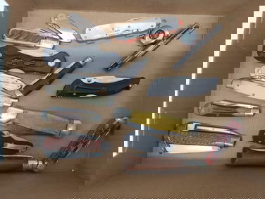 flat of (15) miscellaneous knives