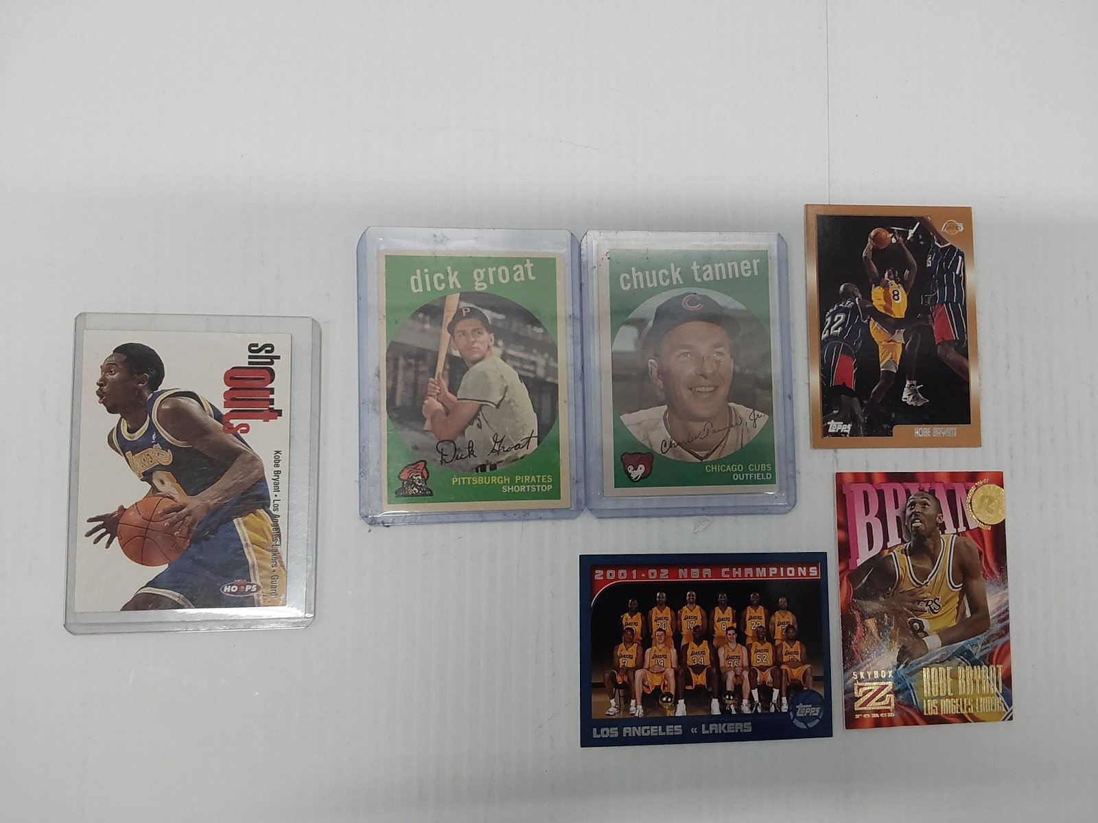 flat of (6) sports cards: (4) Kobe Bryant, Dick Great and Chuck Tanner
