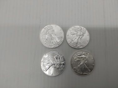 (4) 2019 silver Eagles