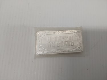 10 oz. .999 silver bar (flag)