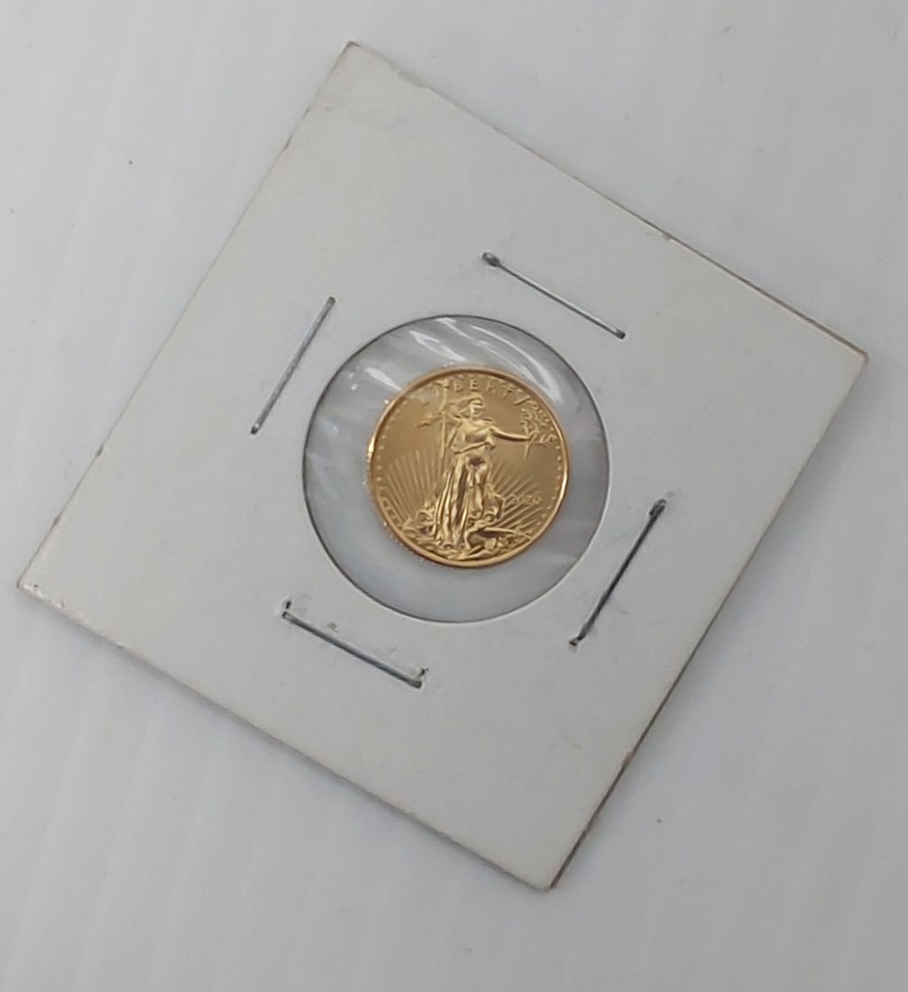 1925 $20 St. Gauden's gold coin in case (1 of 1)