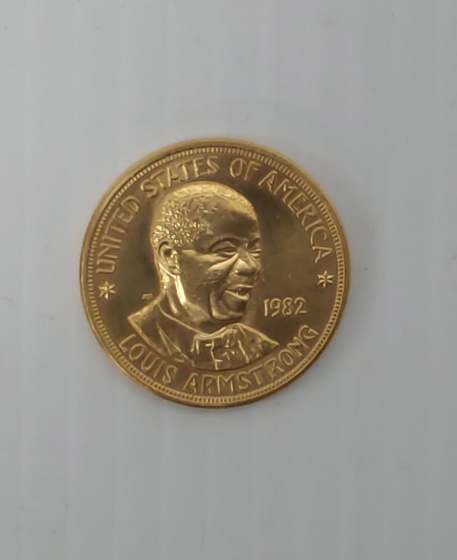 1982 US Louis Armstrong 1 oz gold coin (1 of 2)