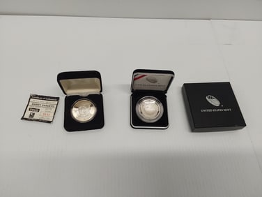 (2) silver rounds