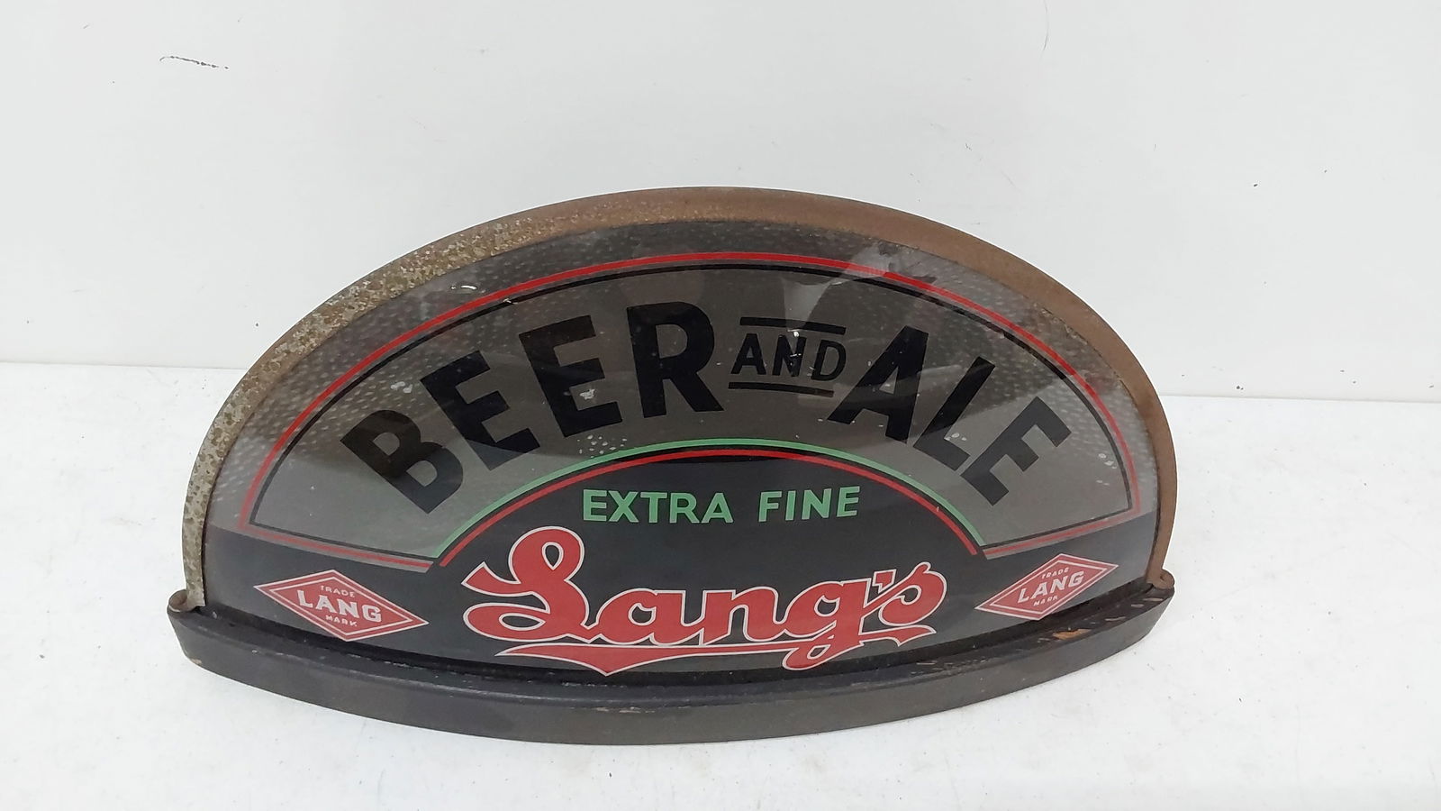 Lang's Beer and Ale light up sign (1 of 4)