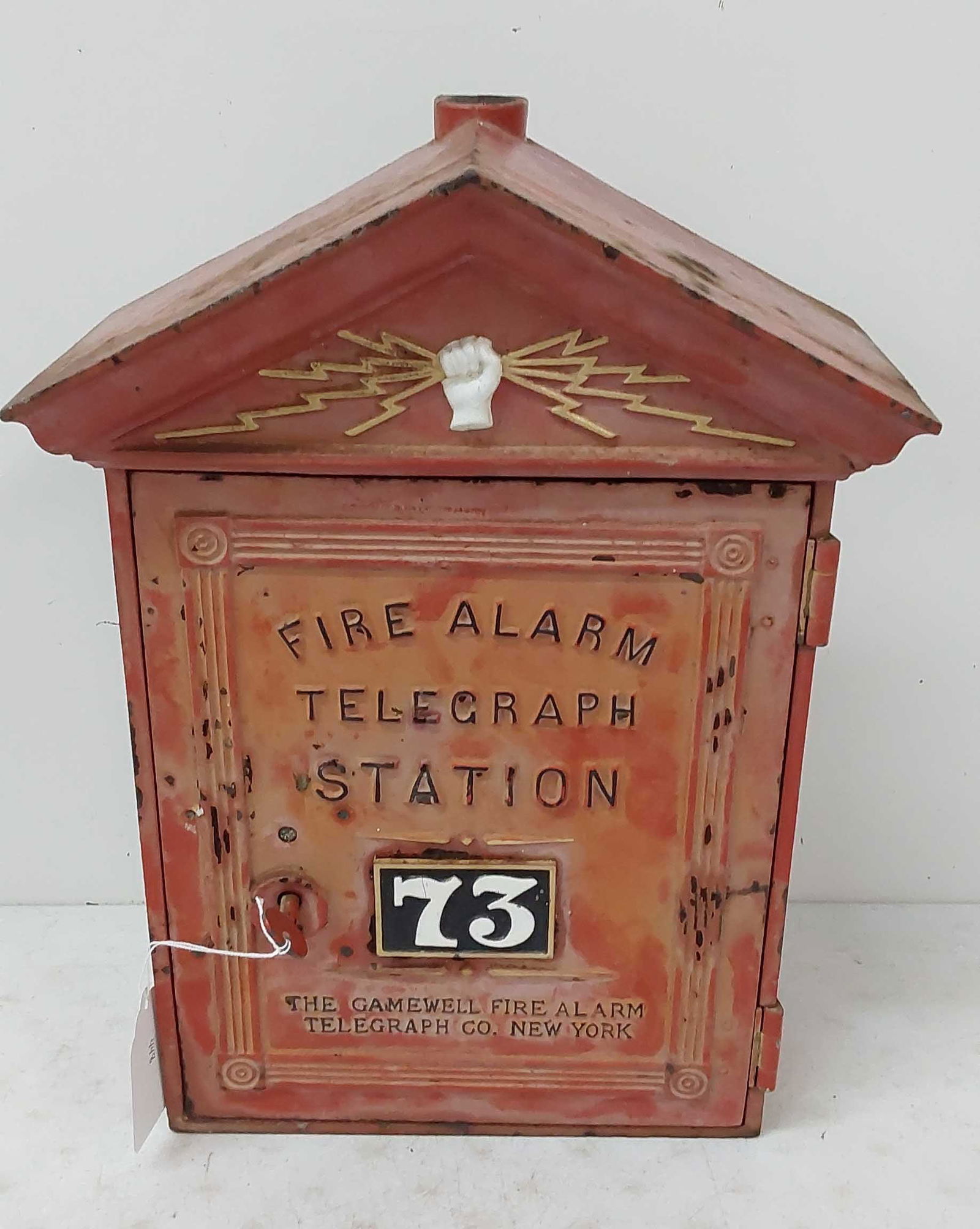 fire alarm telegraph station box with key (1 of 2)