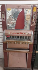ca 1940s cigarette machine