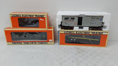 (4) Lionel train cars