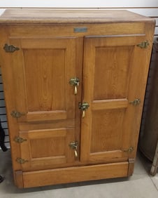 oak crescent ice chest