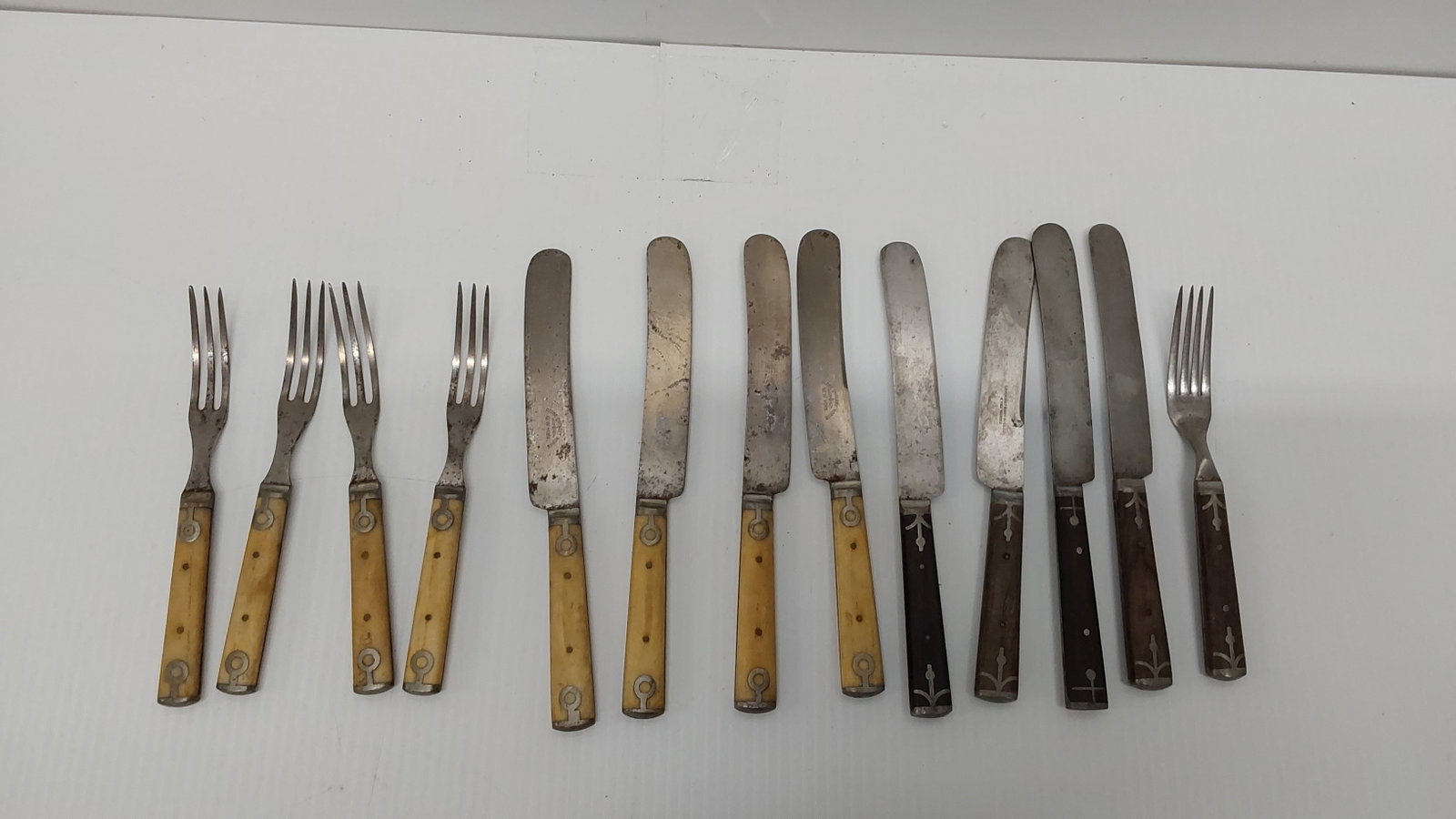 flat of Civil War utensils: flat of Civil War utensils