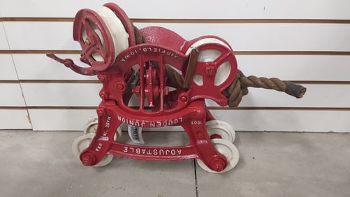 adjustable Louden Junior hay trolley