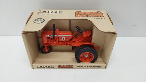 ERTL tractor model