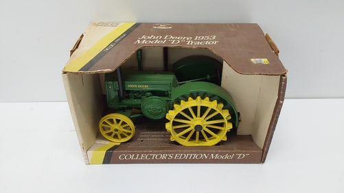 ERTL tractor model