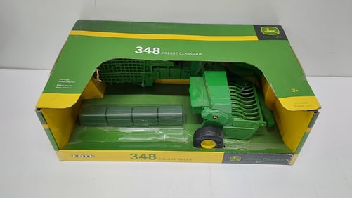 ERTL tractor model