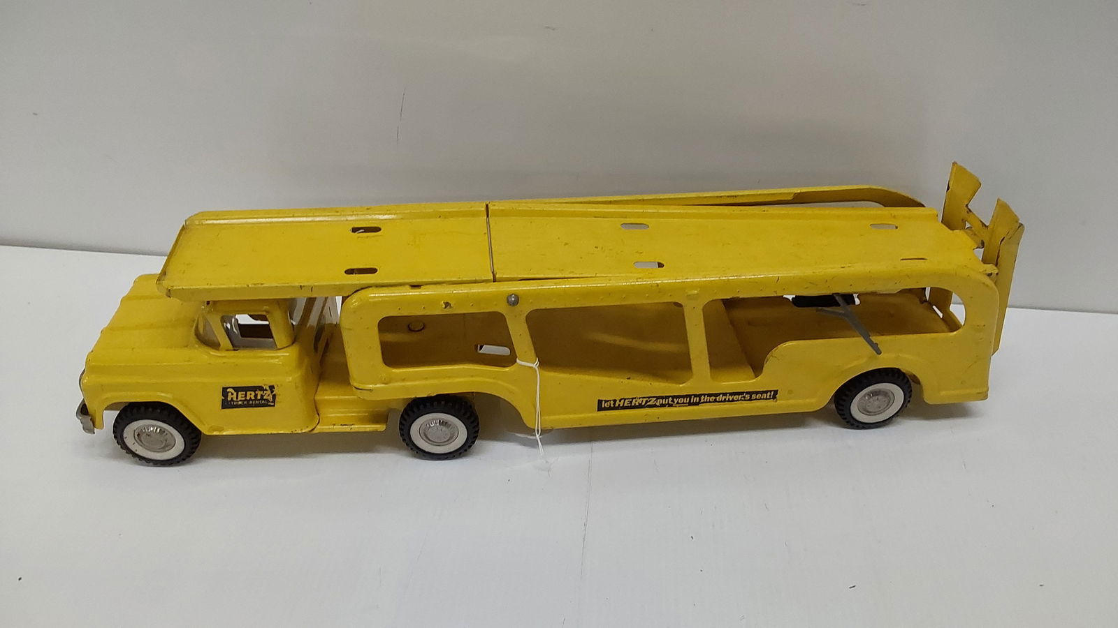 Buddy-L Hertz car carrier truck: Buddy-L Hertz car carrier truck