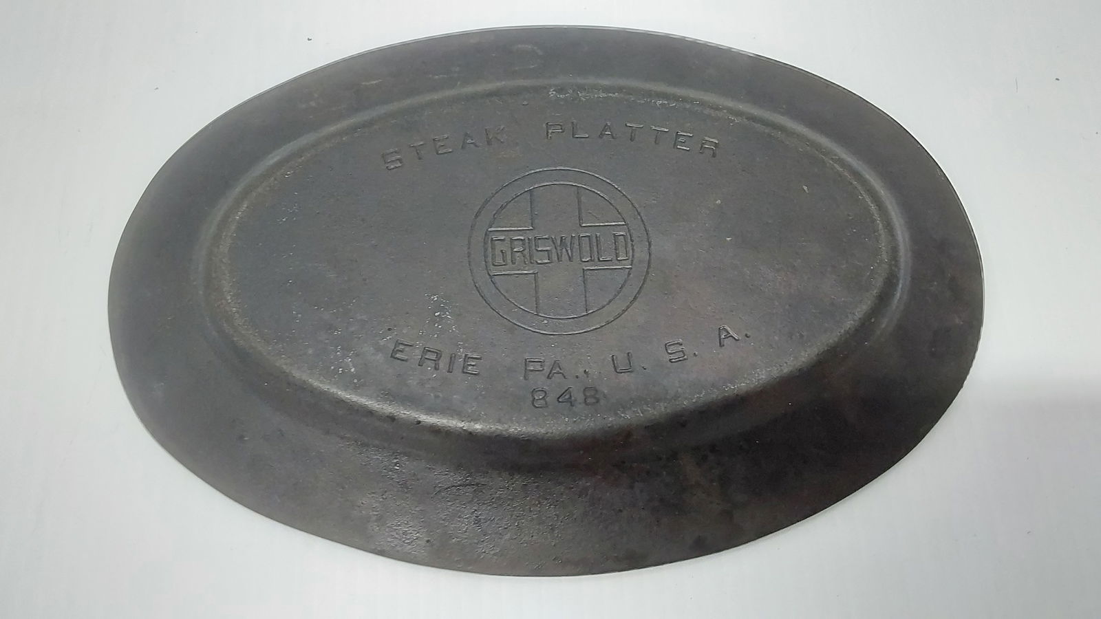 Griswold steak platter - plate (1 of 2)