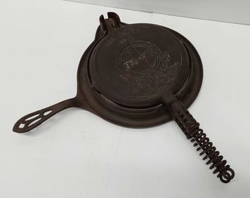Griswold #8 waffle maker