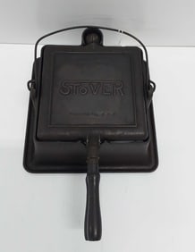 Stover waffle maker and base