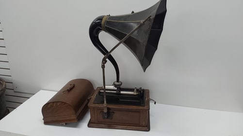 Edison phonograph Type D