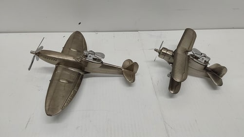 (2) table lighters