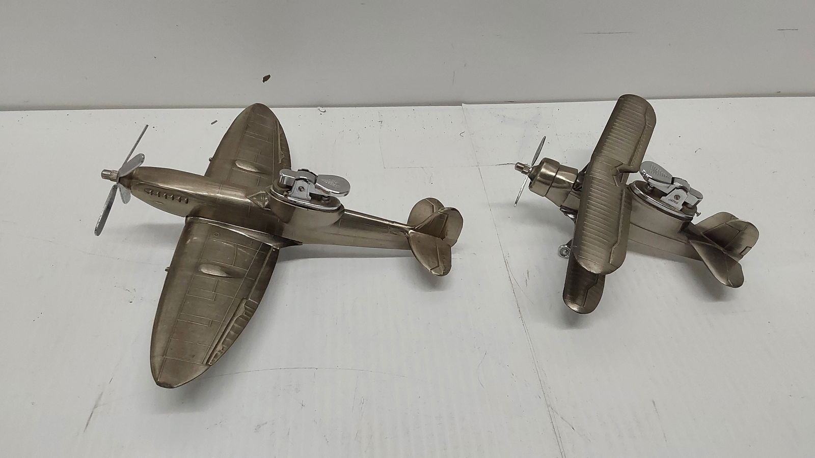 (2) table lighters (1 of 1)