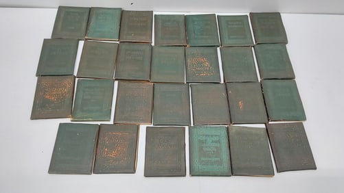 (27) Little Leather Library books ca1920