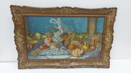 "True fruit" picture on tin