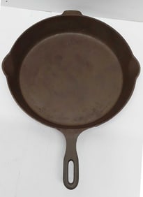 #12 Iron Mountain skillet by Griswold