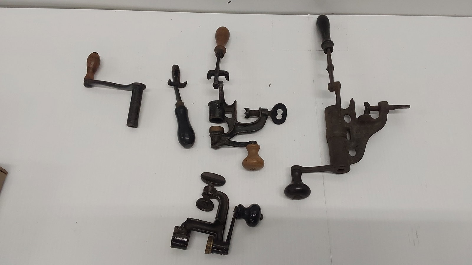 (5) pieces of vintage reloading equipment: for shotgun shells