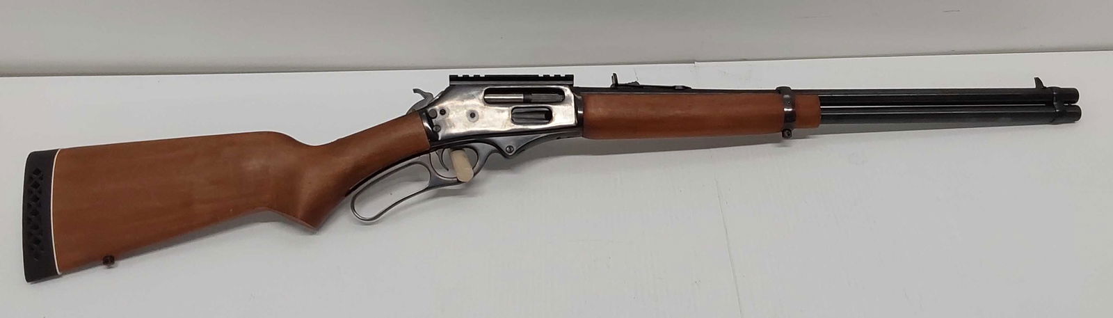 Rossi 410ga lever action shot gun: SN: K287257 WILL SHIP TO VALID FFL HOLDER ONLY.