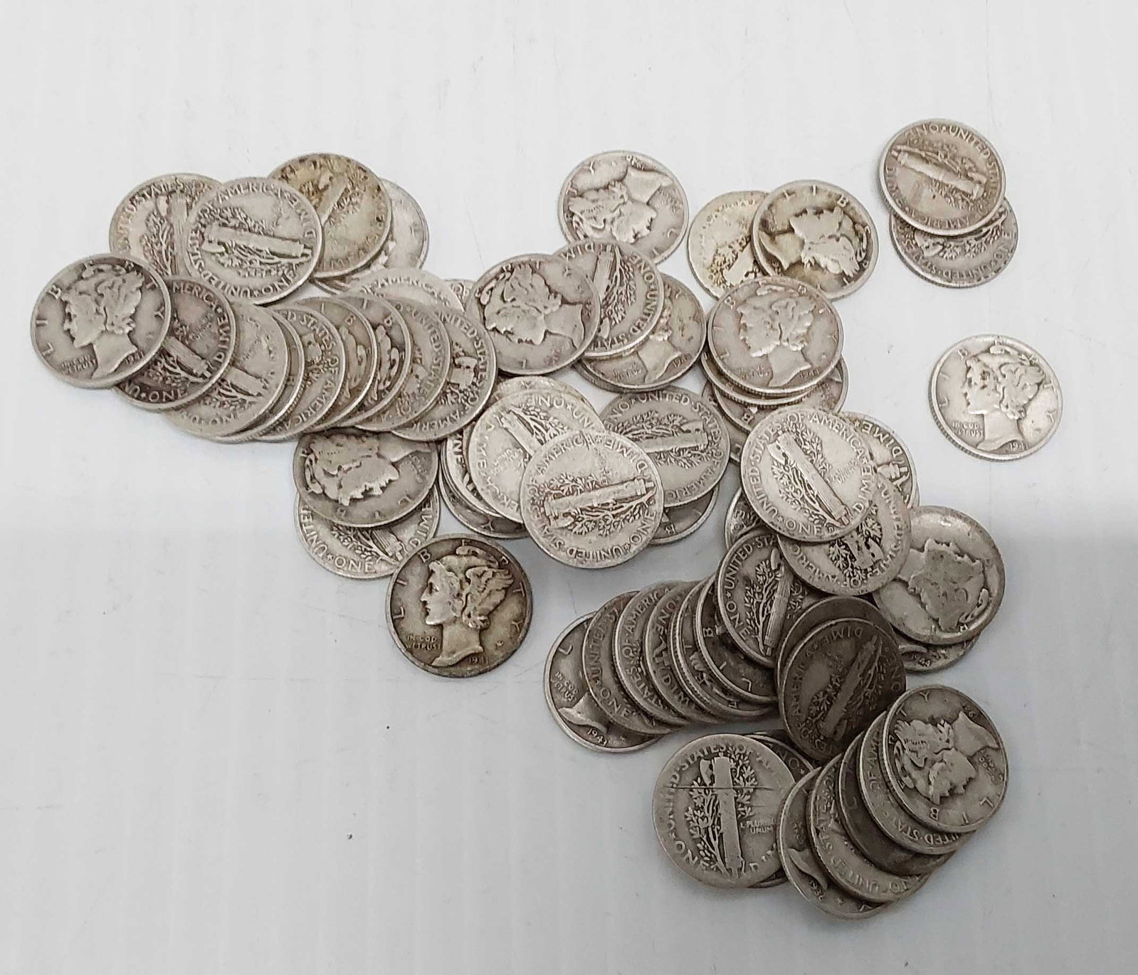 (66) silver Mercury dimes: $6.60 face, 90%