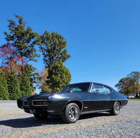 1968 Pontiac GTO coupe