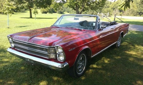 1966 Ford 7-Litre convertible