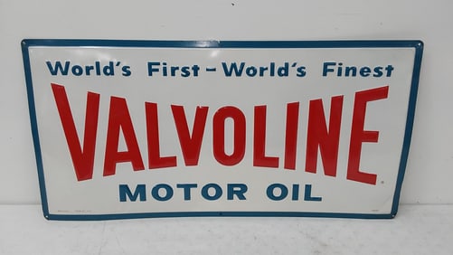 Valvoline Motor Oil SST sign