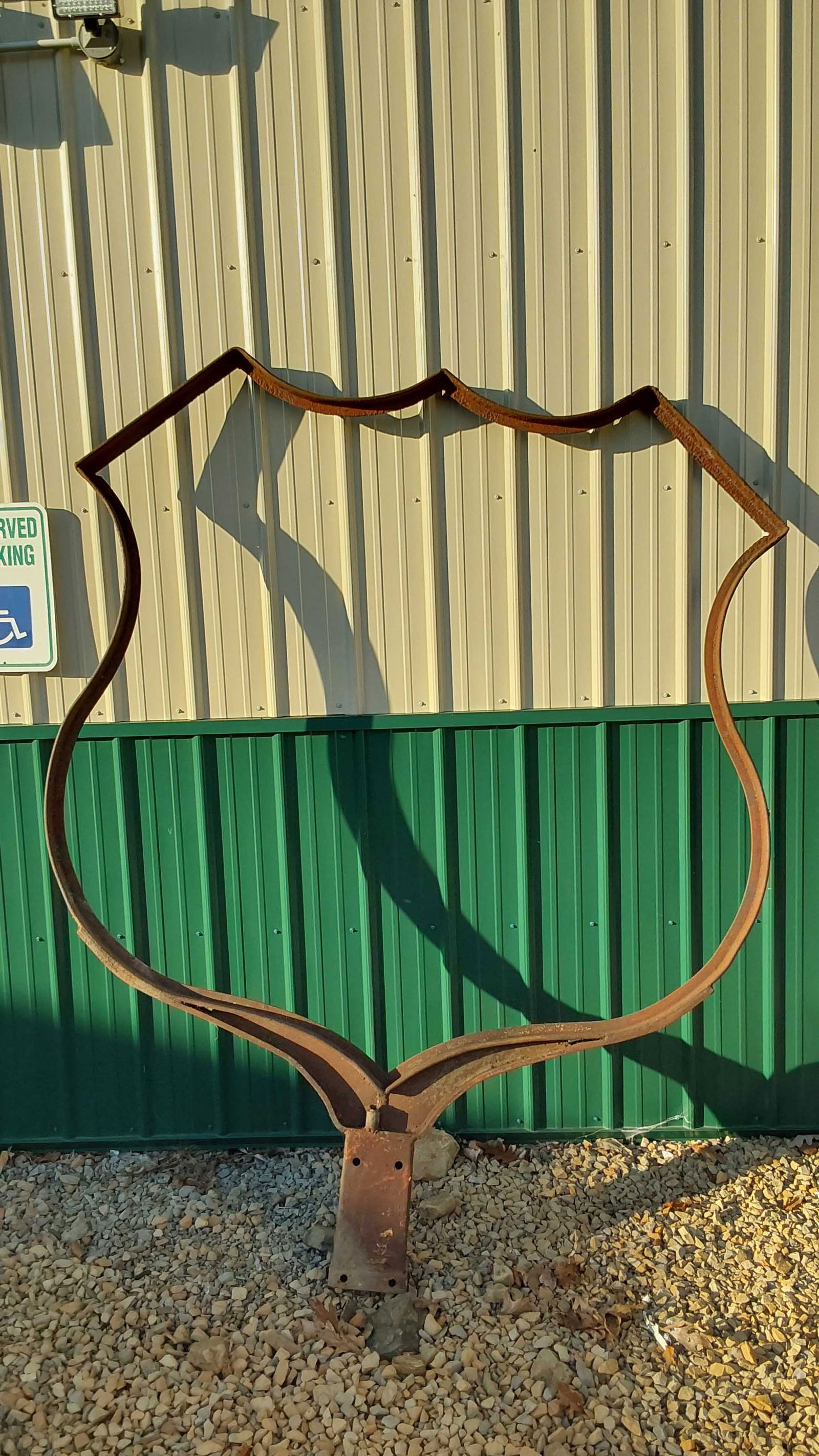 large bracket for the 6 foot Phillips 66 sign (1 of 1)