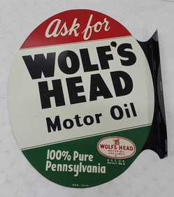 Wolf's Head Motor Oil DST flange sign