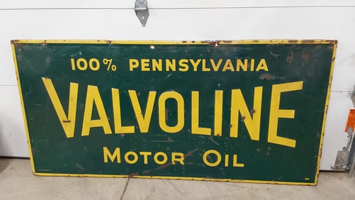 Valvoline Motor Oil SST sign