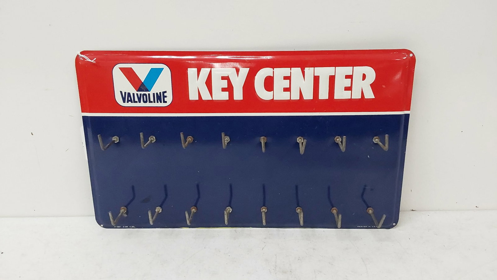 Valvoline Key Center: 10 1/2" x 18"