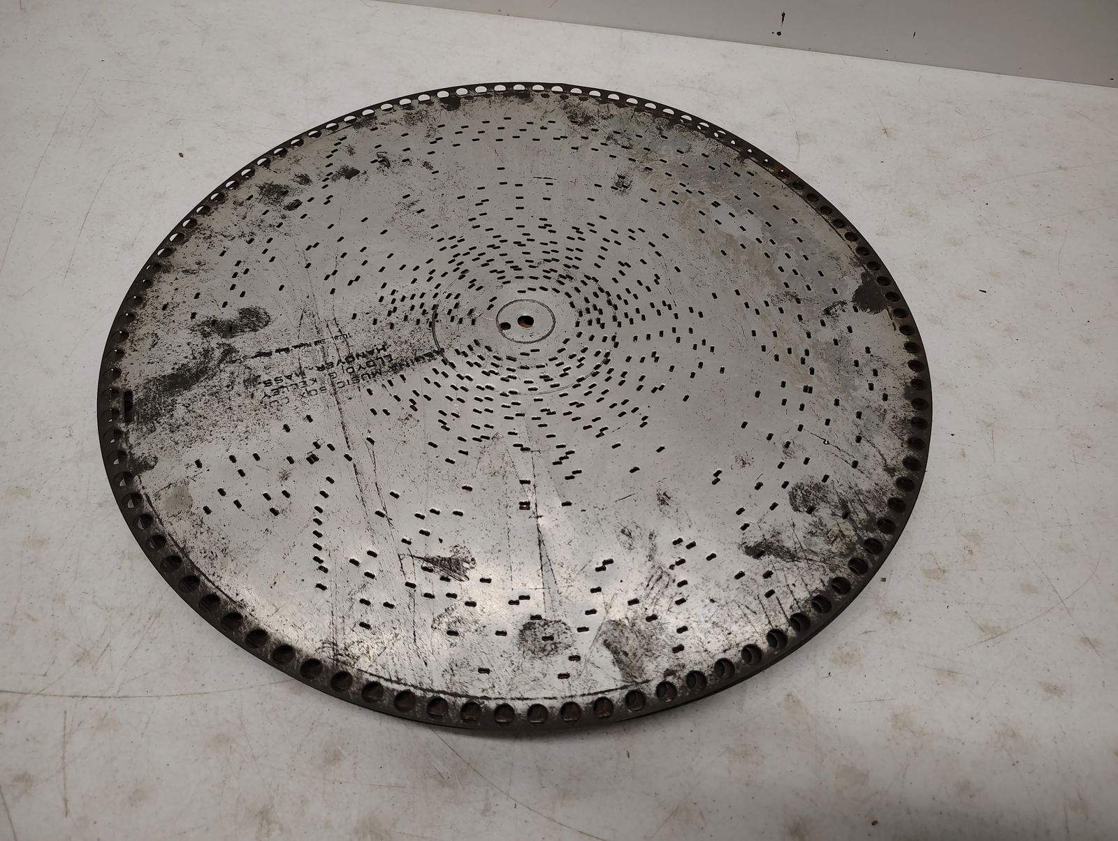 musical discs: 15 regina discs15.5 inch diameterSome titles included: "I Long to See the Girl I Left Behind" "Nordica Waltz", "Charming Souvenir", "The Last Rose of Summer", "On Yonder Rock", Mighty Lord, We Praise