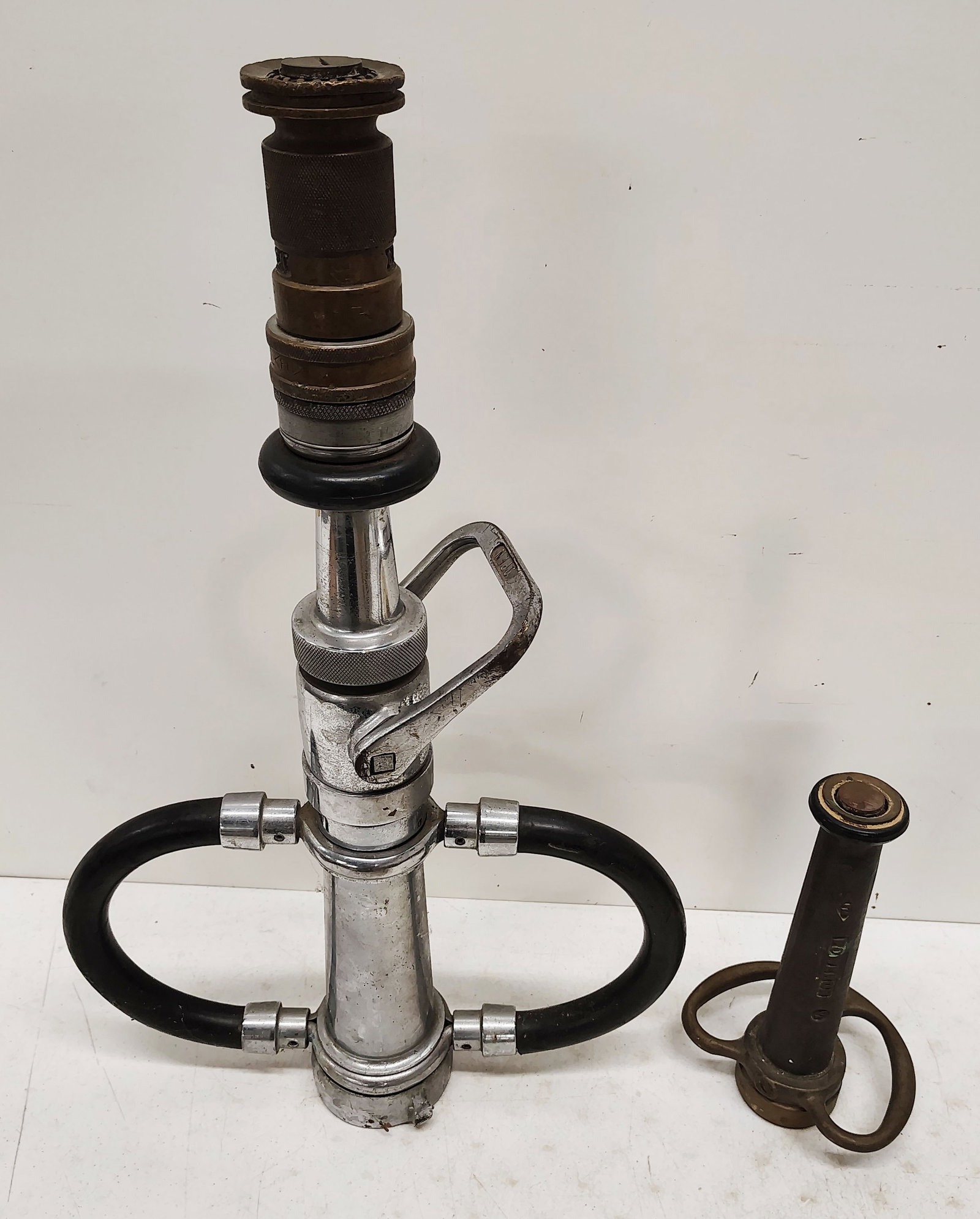 fire nozzels: Poweron brass nozzel Akron nozzell