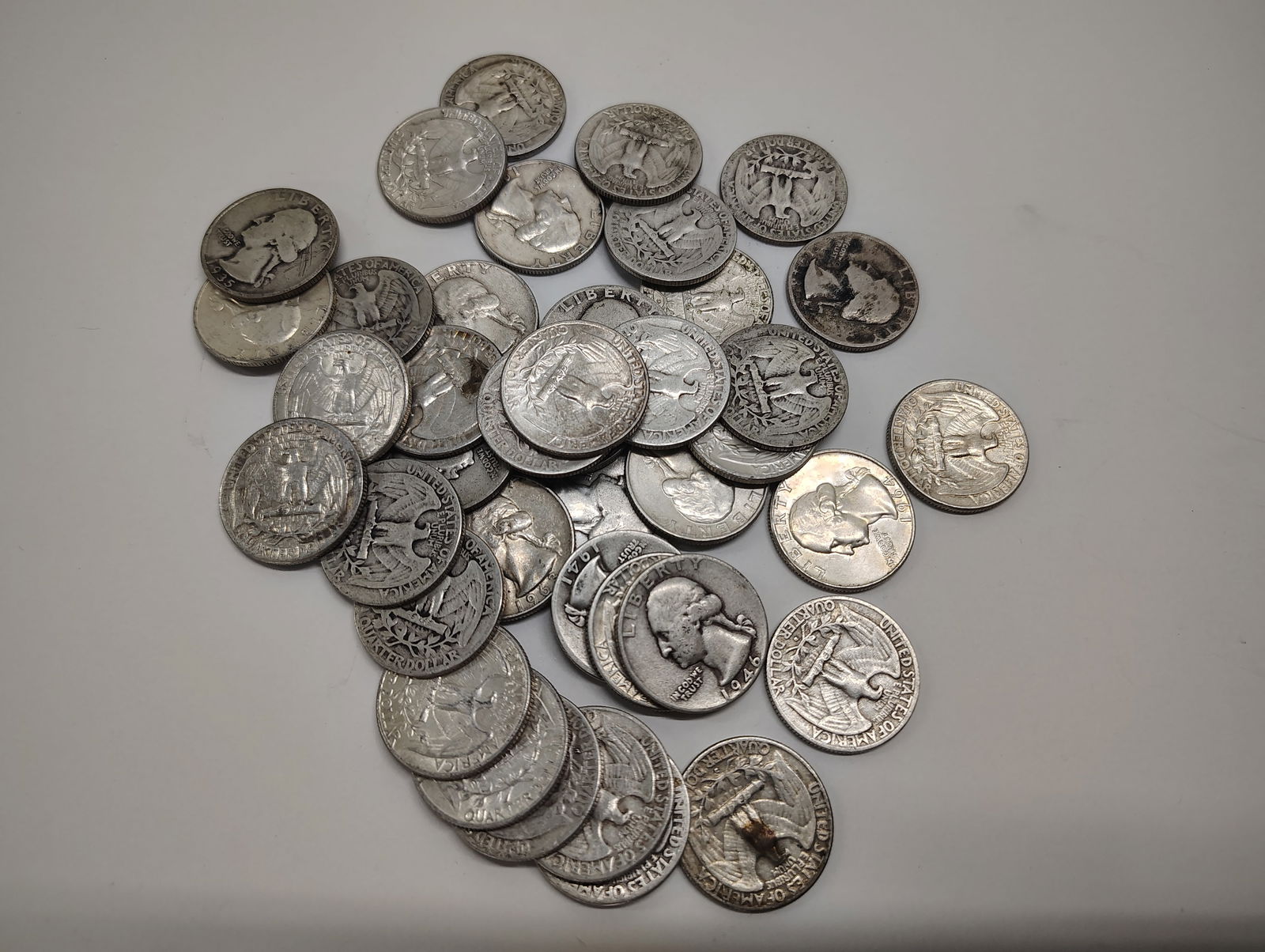 (40) Washington silver quarters (1 of 1)
