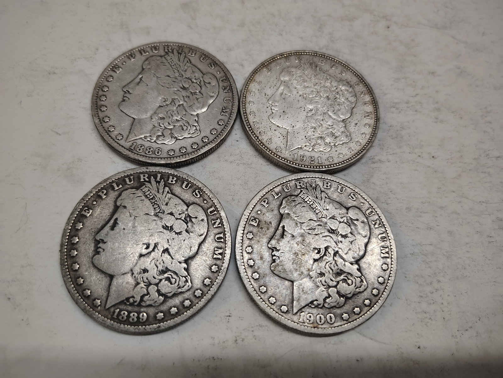 (4) Morgans: 1889-O 1921-D 1886 1900