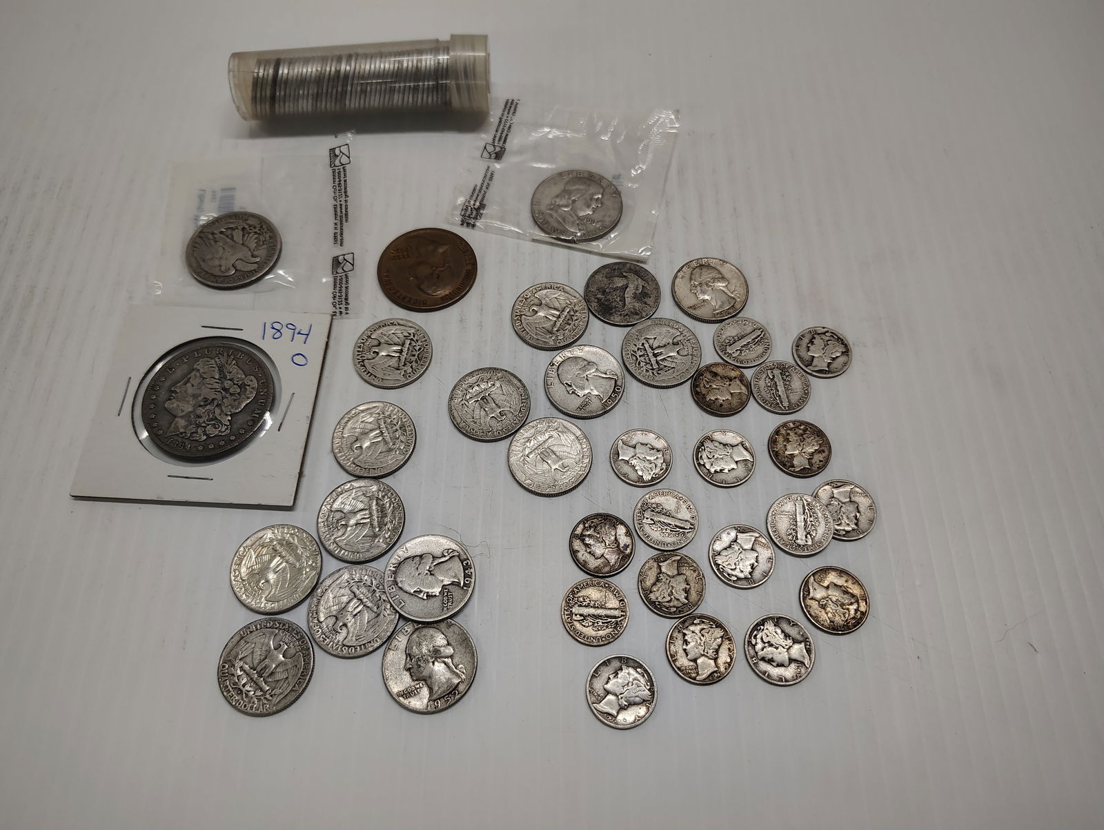miscellaneous lot of silver and other coins (1 of 3)