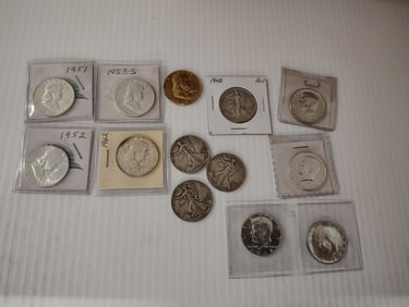 miscellaneous lot of silver half dollars