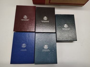 (5) United States mint sets