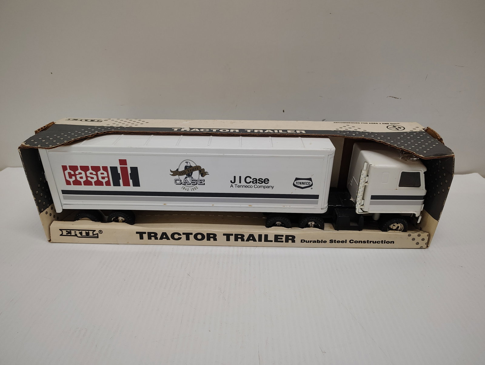 toy: tractor trailer durable steel construction